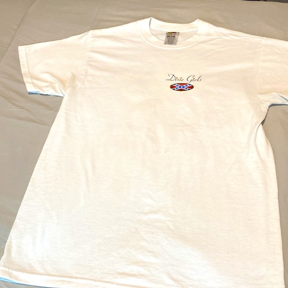 Dixie Girls “ Don’t You Wish Your Girlfriend Could Fish Like Me” Tshirt/ Size M - Picture 4 of 5